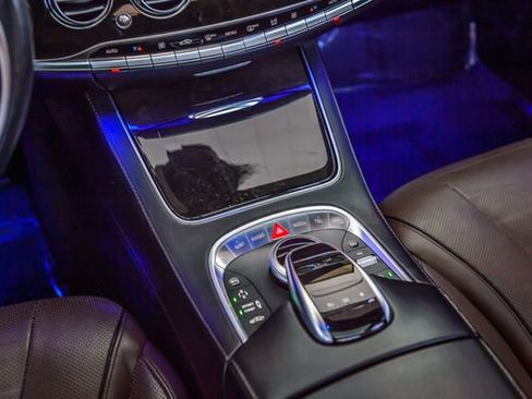Used 2016 Mercedes-Benz S 550 Sedan image 36