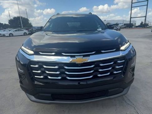 Certified 2025 Chevrolet Equinox LT w/ Convenience Package II AWD/4WD image 3