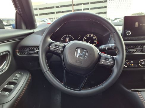 Certified 2025 Honda HR-V Sport image 13