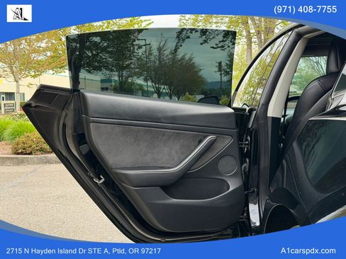 Used 2022 Tesla Model 3 Long Range AWD/4WD image 12