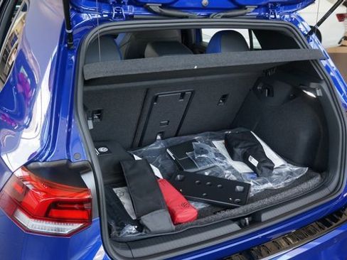 New 2025 Volkswagen Golf R Black Edition image 23