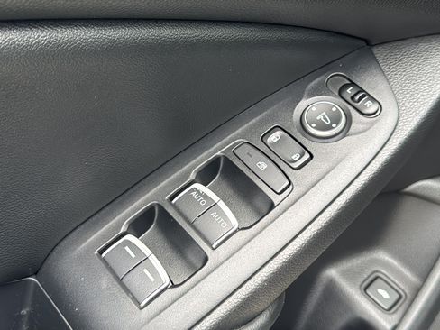 Used 2019 Honda Accord Touring image 14