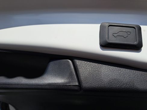 Used 2024 Toyota RAV4 Limited w/ Advanced Technology Package image 13