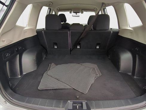 Used 2019 Subaru Forester image 6