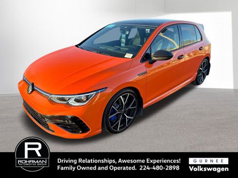 Used 2023 Volkswagen Golf R image 1