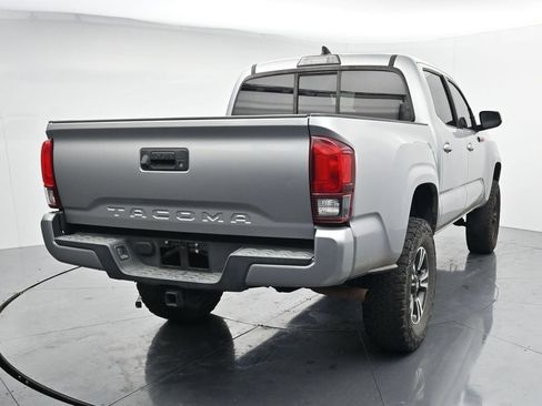 Used 2019 Toyota Tacoma SR w/ SR Convenience Package RWD image 6