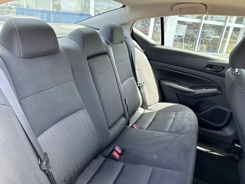 Used 2025 Nissan Altima 2.5 SV FWD image 10