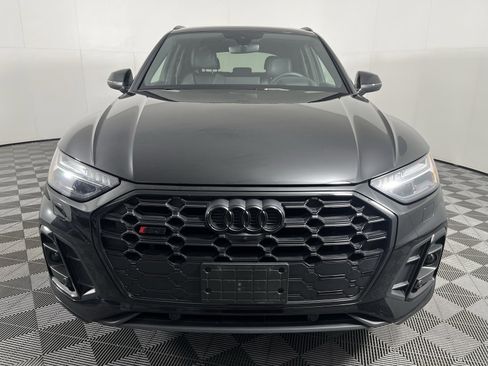 Used 2024 Audi SQ5 Prestige image 2