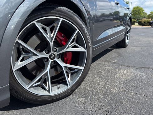 Used 2022 Audi SQ8 Prestige w/ Prestige Package AWD/4WD image 5