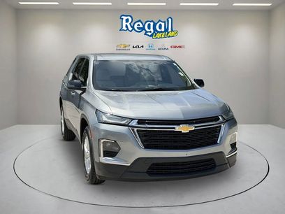 Used 2023 Chevrolet Traverse LS