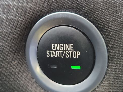 Used 2023 Chevrolet Malibu LT image 30