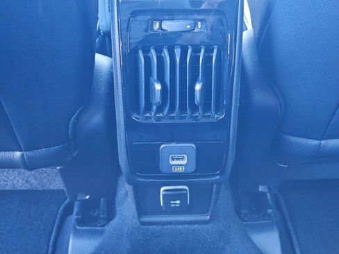 Certified 2025 Jeep Compass Limited AWD/4WD image 22