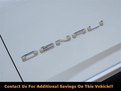 New 2026 GMC Yukon XL Denali w/ Sun & Power Step Package image 8