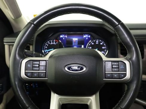 Used 2024 Ford Expedition Max Limited image 17