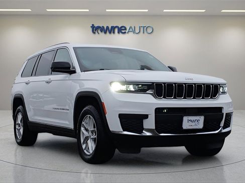 Used 2022 Jeep Grand Cherokee L Laredo w/ Luxury Tech Group I image 7