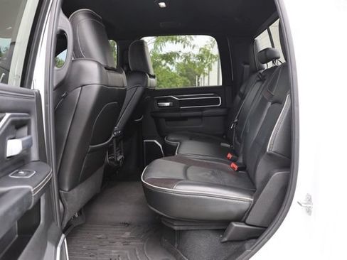 Used 2022 RAM 2500 Laramie w/ Night Edition AWD/4WD image 31