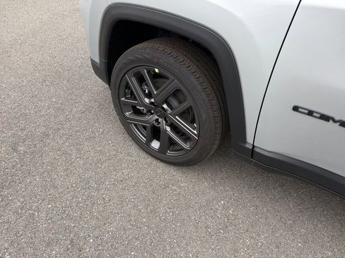 New 2026 Jeep Compass Limited w/ Sun, Sound & Navigation Group image 24