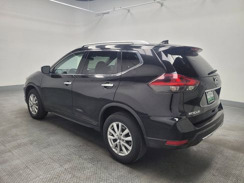 Used 2018 Nissan Rogue SV AWD/4WD image 3
