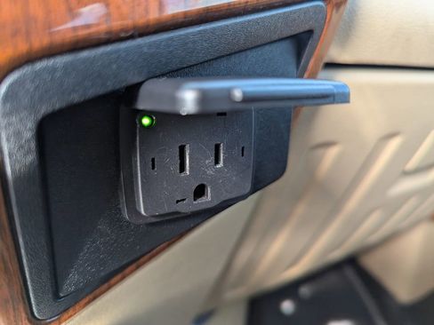 Used 2016 Ford F350 King Ranch w/ King Ranch w/Chrome Package image 20