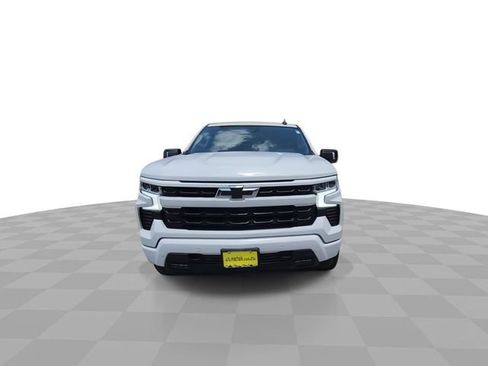 Used 2024 Chevrolet Silverado 1500 RST AWD/4WD image 3