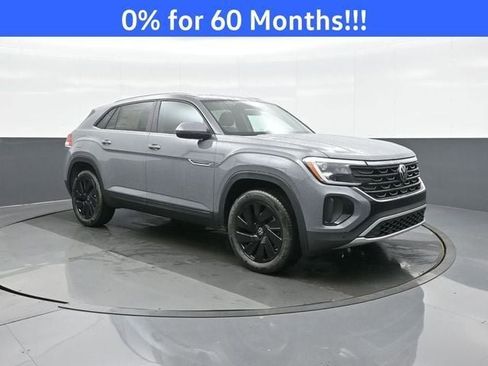 New 2026 Volkswagen Atlas Cross Sport SE image 1