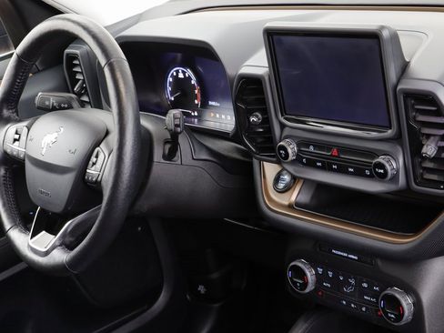 Used 2021 Ford Bronco Sport Outer Banks image 21