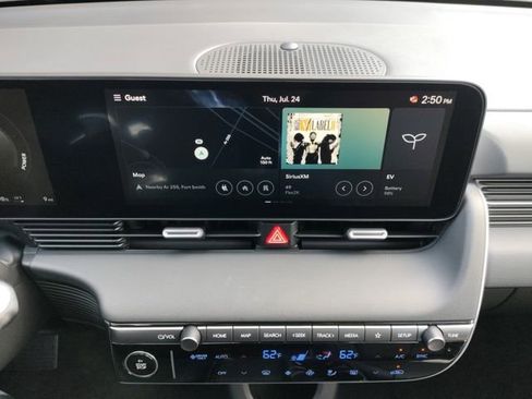 New 2025 Hyundai Ioniq 5 SEL RWD image 13