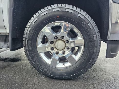 Used 2018 GMC Sierra 3500 SLT image 9