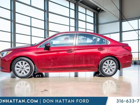 Used 2015 Subaru Legacy 2.5i Premium AWD/4WD image 2