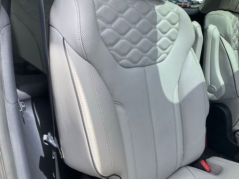 Used 2022 Hyundai Palisade Calligraphy w/ Winter Package FWD image 63