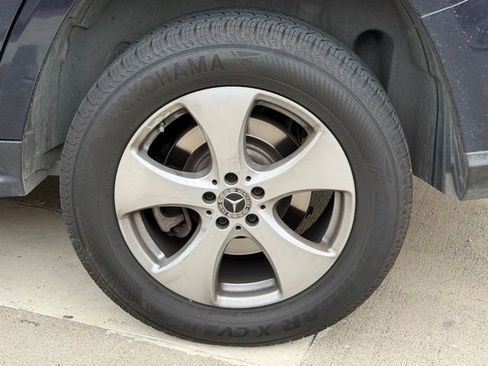 Used 2017 Mercedes-Benz GLS 450 4MATIC image 31