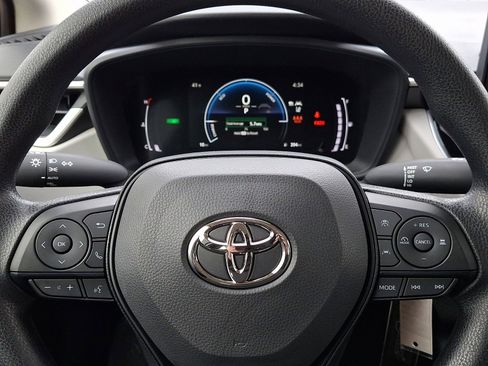 Certified 2026 Toyota Corolla LE image 18