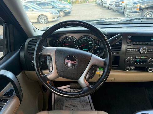 Used 2008 GMC Sierra 1500 SLE w/ South Central Value Package image 11