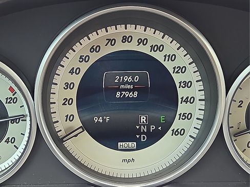 Used 2016 Mercedes-Benz E 350 Sedan image 23