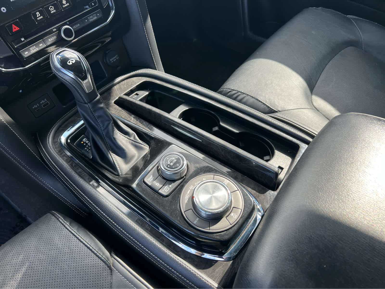 Used 2020 INFINITI QX80 Luxe w/ Edition 30 Package AWD/4WD image 34