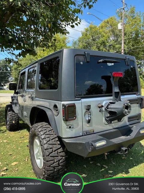 Used 2018 Jeep Wrangler Unlimited Sport S AWD/4WD image 9