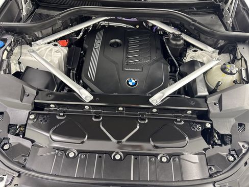 Certified 2023 BMW X5 xDrive40i w/ Luxury Seating Package image 10