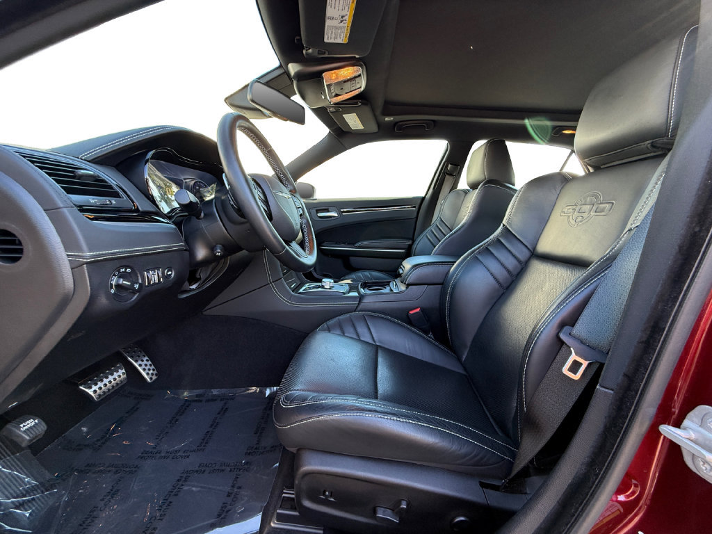 Used 2023 Chrysler 300 C RWD image 9