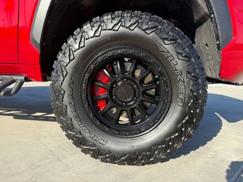 Used 2025 Toyota Tundra SR5 w/ TRD Off-Road Package AWD/4WD image 44