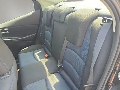 Used 2018 Toyota Yaris iA FWD image 35