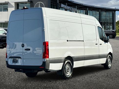 New 2025 Mercedes-Benz Sprinter 2500 image 4