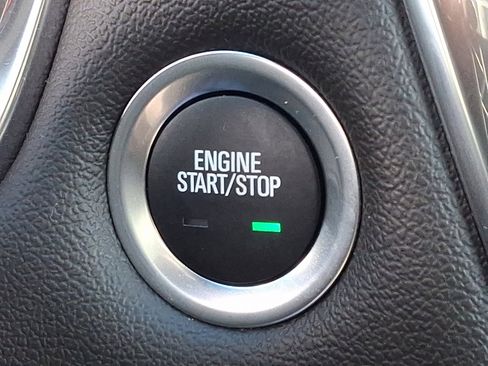 Used 2023 Chevrolet Traverse LT w/ Midnight/Sport Edition image 25