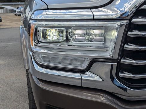 Used 2021 RAM 3500 Limited image 9