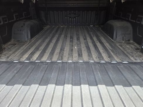 Used 2024 Chevrolet Silverado 1500 LT Trail Boss w/ LT Trail Boss Premium Package image 32