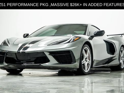 Used 2022 Chevrolet Corvette Stingray Premium Cpe w/ Z51 Performance Package RWD image 11