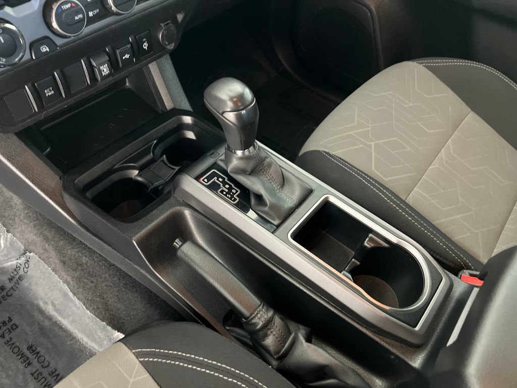 Used 2023 Toyota Tacoma TRD Off-Road AWD/4WD image 25
