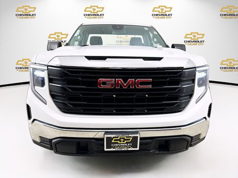 Used 2022 GMC Sierra 1500 Pro w/ Trailering Package image 2