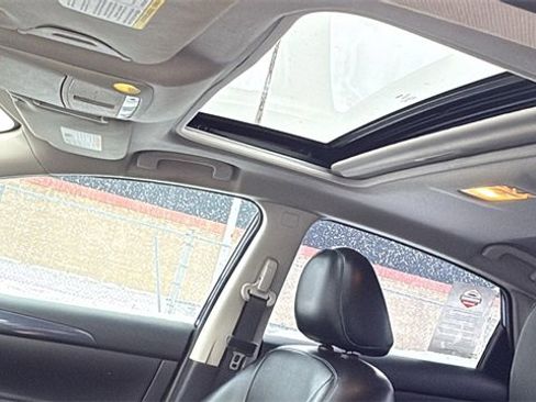 Used 2017 Nissan Sentra SR Turbo w/ SR Turbo Premium Package image 20