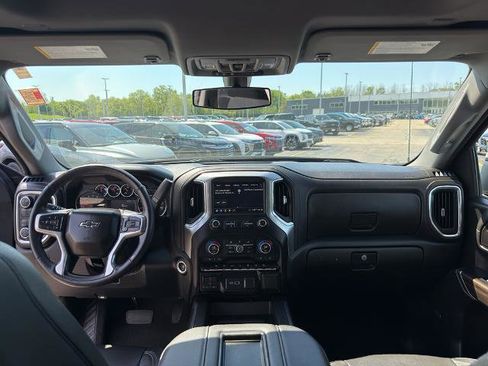 Certified 2020 Chevrolet Silverado 1500 LT Trail Boss w/ Midnight Edition AWD/4WD image 30