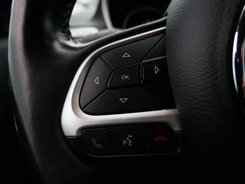 Used 2018 Jeep Compass Latitude w/ Popular Equipment Group AWD/4WD image 36